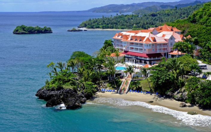 All Inclusive Vacations from Montreal | Cheap Vacation Packages | Red - All Inclusive Vacation Deals From Montreal