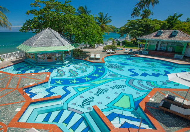 Halcyon beach resort online