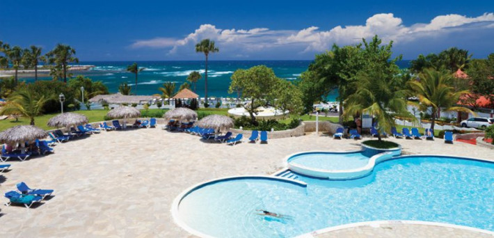 All Inclusive Vacations from Montreal | Cheap Vacation Packages | Red - Cheap All Inclusive Vacations From Montreal